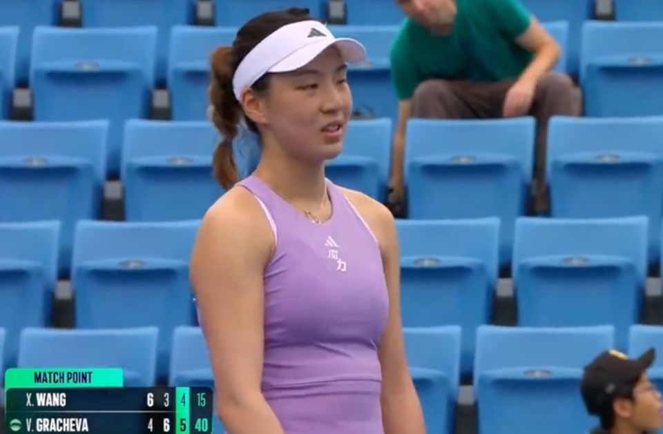 局分, 低着头从裁