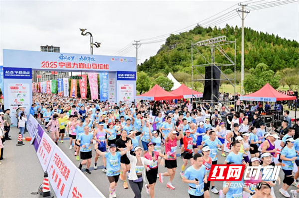 参赛选手从, src, 日讯